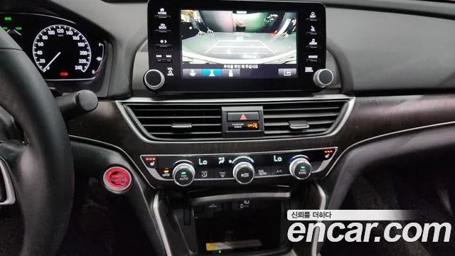 34775946_020.jpg Honda Accord 2.0 HYBRID Touring 2019 года из Южной Кореи