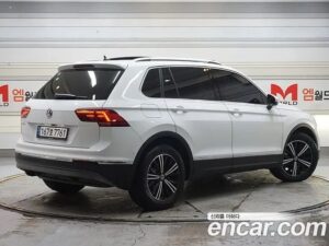 Volkswagen Tiguan 2.0 TDI Prestige 2020 года из Южной Кореи