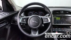 Jaguar F-PACE 20d Prestige 2020 года из Южной Кореи