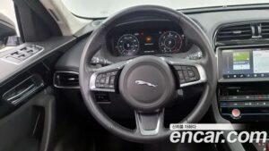 Jaguar F-PACE 20d Prestige 2020 года из Южной Кореи