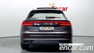 Audi Q8 50 TDI 4WD Premium 2021 года из Южной Кореи