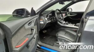Audi Q8 50 TDI 4WD Premium 2021 года из Южной Кореи