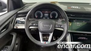 Audi Q8 50 TDI 4WD Premium 2021 года из Южной Кореи
