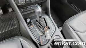 Volkswagen Tiguan 2.0 TDI Premium 2020 года из Южной Кореи