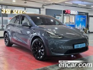 Tesla Model Y LONG RANGE 2022 года из Южной Кореи
