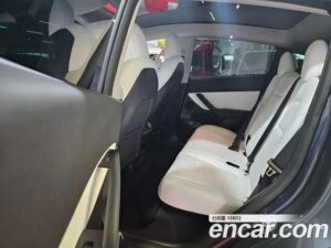 Tesla Model Y LONG RANGE 2022 года из Южной Кореи