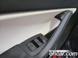 Tesla Model Y LONG RANGE 2022 года из Южной Кореи