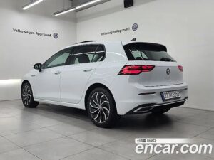 Volkswagen Golf 2.0 TDI Prestige 2022 года из Южной Кореи