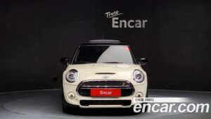 Mini Cooper HIGH 2020 года из Южной Кореи