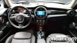 Mini Cooper HIGH 2020 года из Южной Кореи