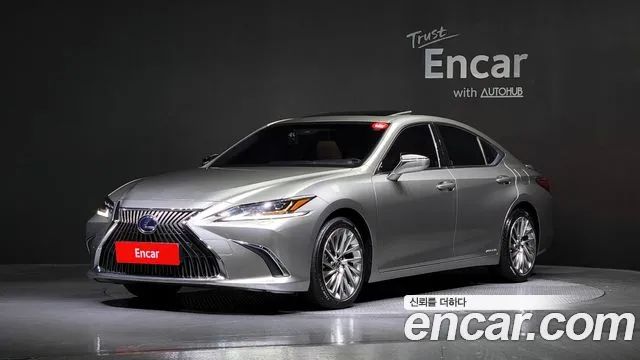 Lexus ES Executive 2021 года из Кореи