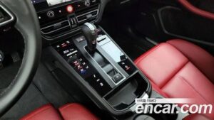 Porsche Macan 2.9 S 2023 года из Южной Кореи