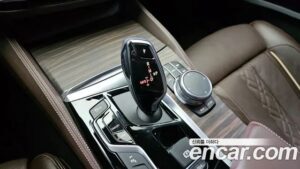BMW Gran Turismo 640i xDrive M Sport 2020 года из Южной Кореи