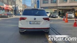 Volkswagen Tiguan 2.0 TDI Premium 2022 года из Южной Кореи
