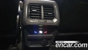 Volkswagen Tiguan 2.0 TDI Premium 2022 года из Южной Кореи