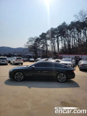 Audi A7 50 TDI 4WD Premium 2021 года из Южной Кореи