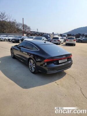Audi A7 50 TDI 4WD Premium 2021 года из Южной Кореи