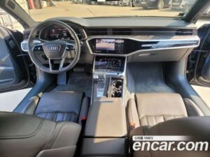 Audi A7 50 TDI 4WD Premium 2021 года из Южной Кореи