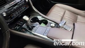Lexus RX Executive 2020 года из Южной Кореи