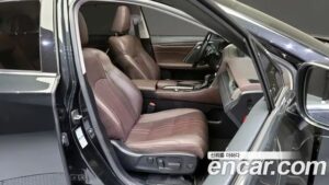 Lexus RX Executive 2020 года из Южной Кореи