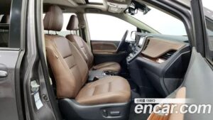 Toyota Sienna 3.5 AWD 2020 года из Южной Кореи