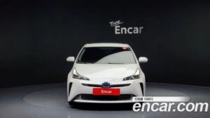 Toyota Prius 1.8 E 2019 года из Южной Кореи