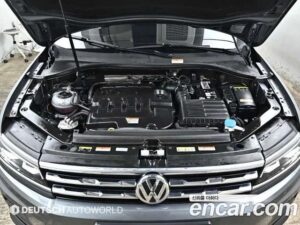 Volkswagen Tiguan 2.0 TDI Prestige 2020 года из Южной Кореи