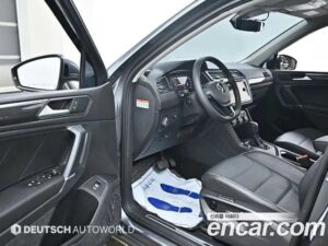 Volkswagen Tiguan 2.0 TDI Prestige 2020 года из Южной Кореи