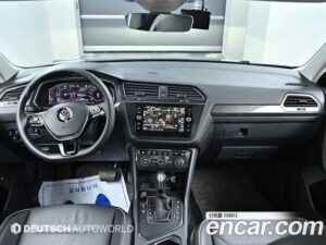 Volkswagen Tiguan 2.0 TDI Prestige 2020 года из Южной Кореи