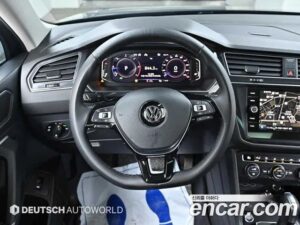 Volkswagen Tiguan 2.0 TDI Prestige 2020 года из Южной Кореи