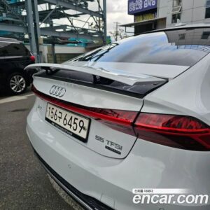 Audi A7 55 TFSI 4WD Premium 2020 года из Южной Кореи