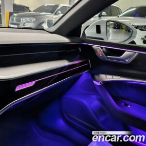 Audi A7 55 TFSI 4WD Premium 2020 года из Южной Кореи