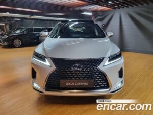 Lexus RX Executive 2021 года из Южной Кореи