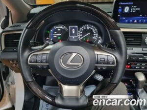 Lexus RX Executive 2021 года из Южной Кореи