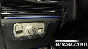 Mercedes-Benz GLS-Class Maybach GLS600 4MATIC 2022 года из Южной Кореи
