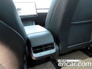 Tesla Model 3 LONG RANGE 2021 года из Южной Кореи