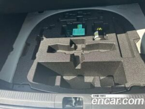 Toyota Camry 2.5 XLE HYBRID 2023 года из Южной Кореи