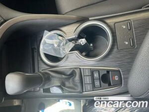 Toyota Camry 2.5 XLE HYBRID 2023 года из Южной Кореи