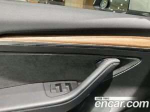 Tesla Model 3 LONG RANGE 2022 года из Южной Кореи