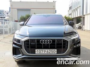 Audi Q8 45 TDI 4WD Premium 2020 года из Южной Кореи