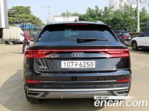 Audi Q8 45 TDI 4WD Premium 2020 года из Южной Кореи