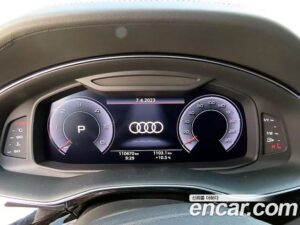 Audi Q8 45 TDI 4WD Premium 2020 года из Южной Кореи