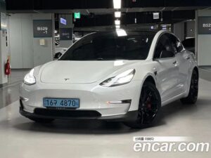 Tesla Model 3 Performance 2020 года из Южной Кореи