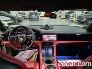 Porsche Taycan 4S 2021 года из Южной Кореи