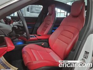 Porsche Taycan 4S 2021 года из Южной Кореи