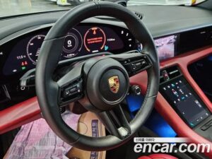 Porsche Taycan 4S 2021 года из Южной Кореи