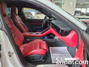 Porsche Taycan 4S 2021 года из Южной Кореи