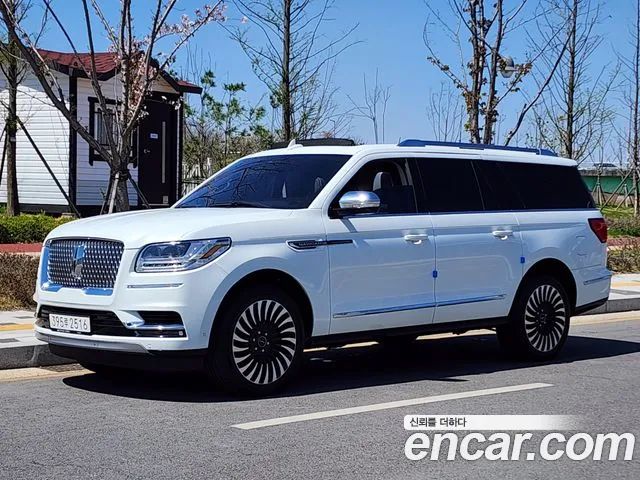 Lincoln Navigator 3.5L 2021 года из Кореи