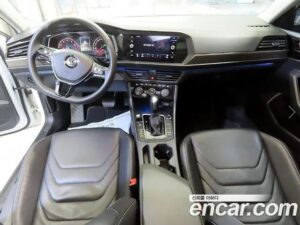 Volkswagen Jetta 1.4 TSI Prestige 2020 года из Южной Кореи