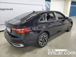Volkswagen Jetta 1.5 TSI Premium 2023 года из Южной Кореи